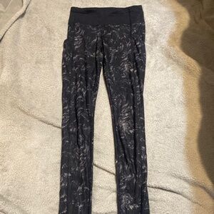 Lululemon leggings size 2